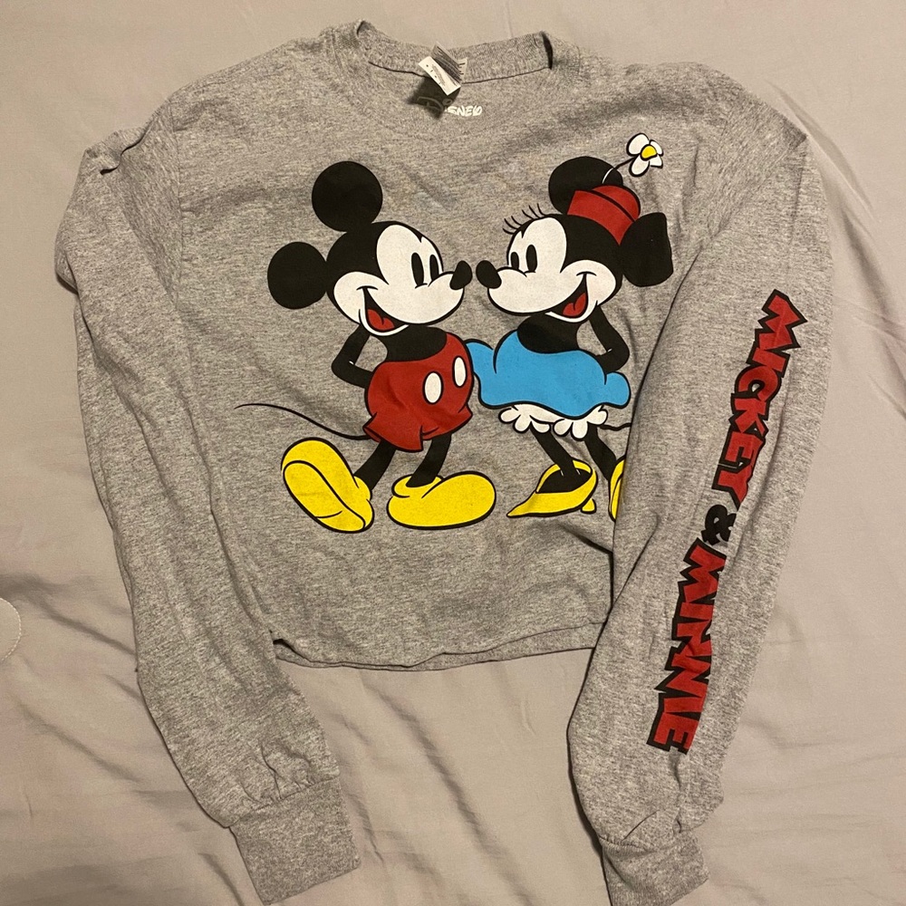 Mickey & Minnie Mouse crop tee
